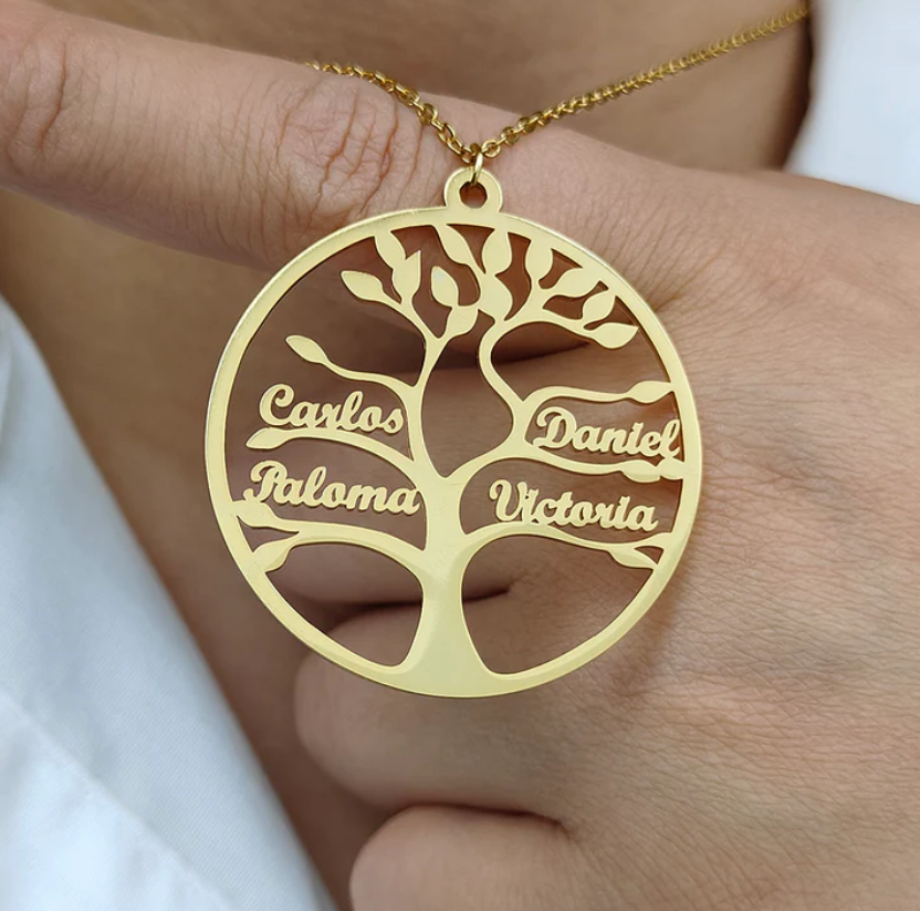 TREE OF LIFE NECKLACE UP TO 13 FIRST NAMES