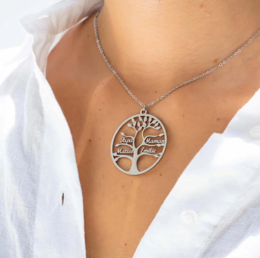 TREE OF LIFE NECKLACE UP TO 13 FIRST NAMES