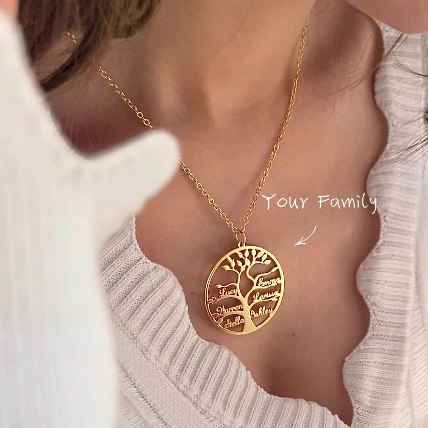 TREE OF LIFE NECKLACE UP TO 13 FIRST NAMES